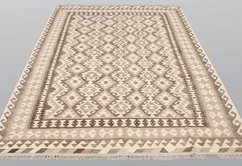 A carpet, Kilim, ca 305 x 198 cm.