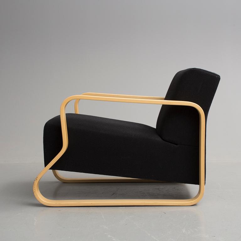 FÅTÖLJ, "Padded Paimio", nr 44, Alvar Aalto, för Artek, Finland.