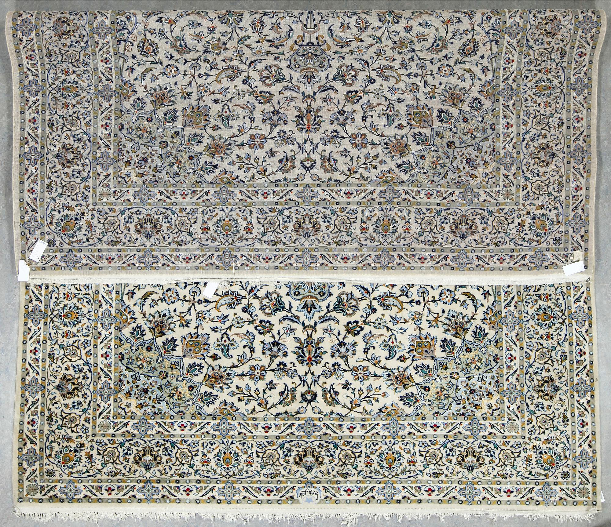 MATTA, old Keshan. Ca 350 x 258.