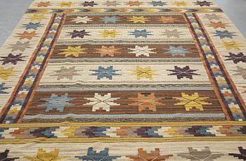 Märta Måås-Fjetterström, matta, "Höstmattan", rölakan, ca 347-348 x 245-248 cm, signerad MMF.