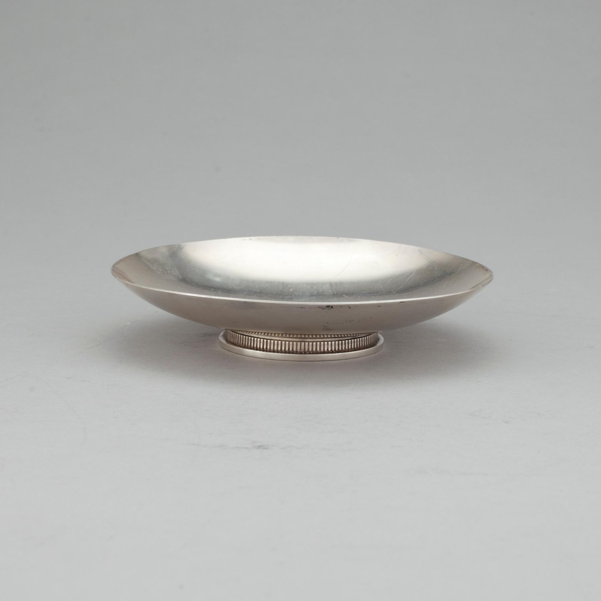FAT, silver, Atelier Borgila, Stockholm 1951. Vikt ca 143 gram.