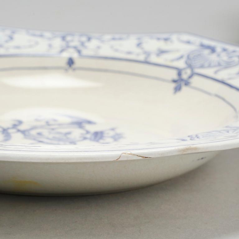 An earthenware tableware set of 78 pcs, "Arona" by Rörstrand, in production 1902-1910.