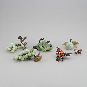 Four Chinese table decorations in various stones, 20th century.