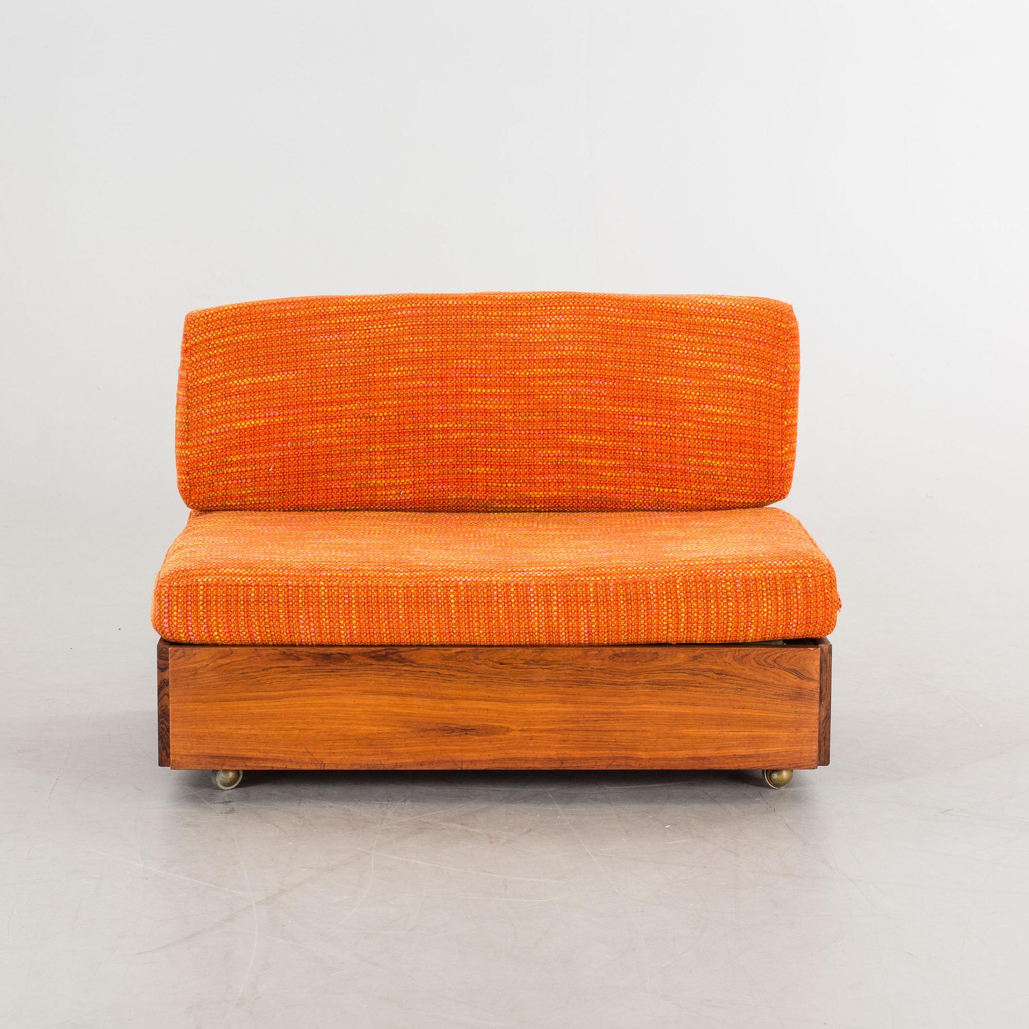 VERNER PANTON, a bar cabinet and couch, designed 1961. Cites-certificate.