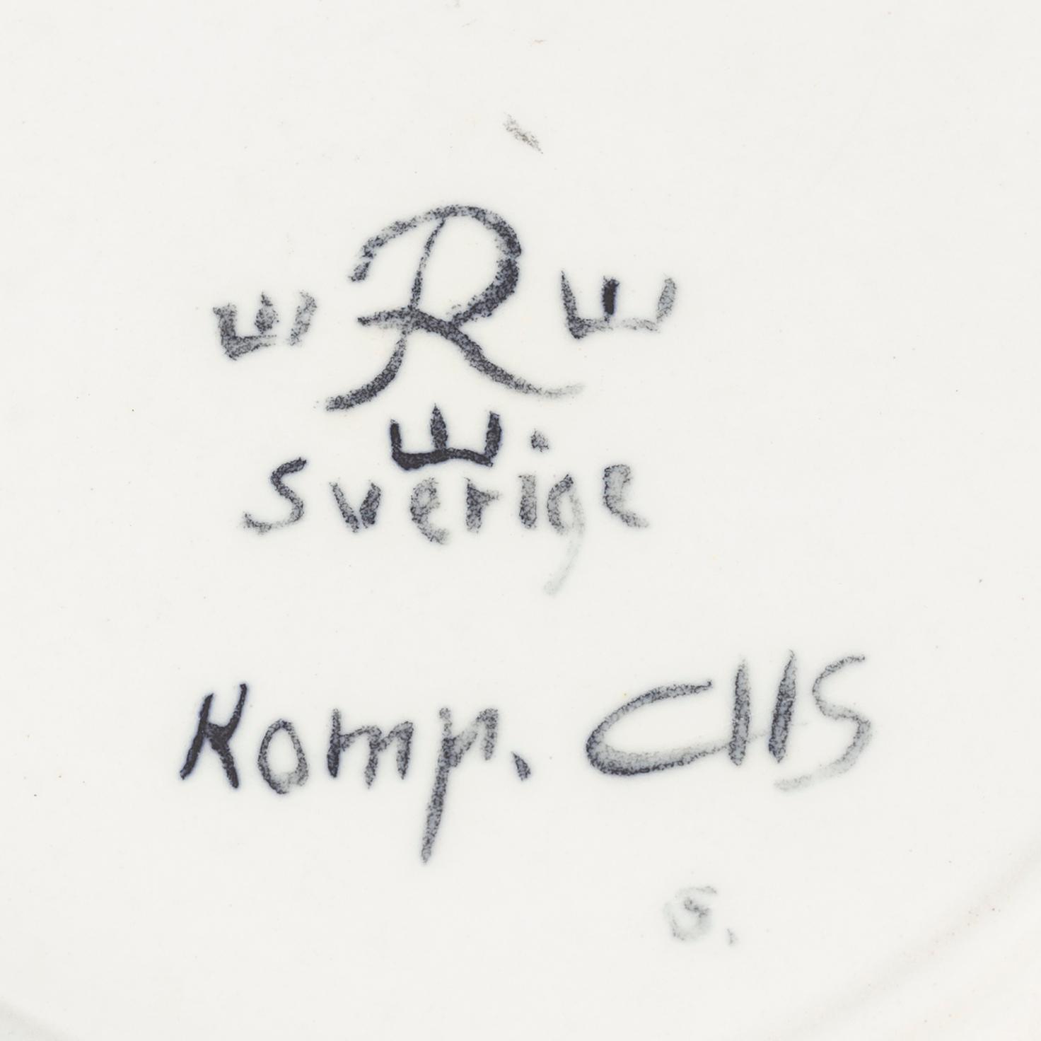 RÖRSTRAND, a set of 4 stoneware dishes, Carl-Harry Stålhane, Oskar Dahl, Sylvia Leuchovius, Sweden mid 20th century.