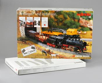 VAGNAR, 5 st, LOK samt RÄLS, Märklin, 1900-talets andra hälft.