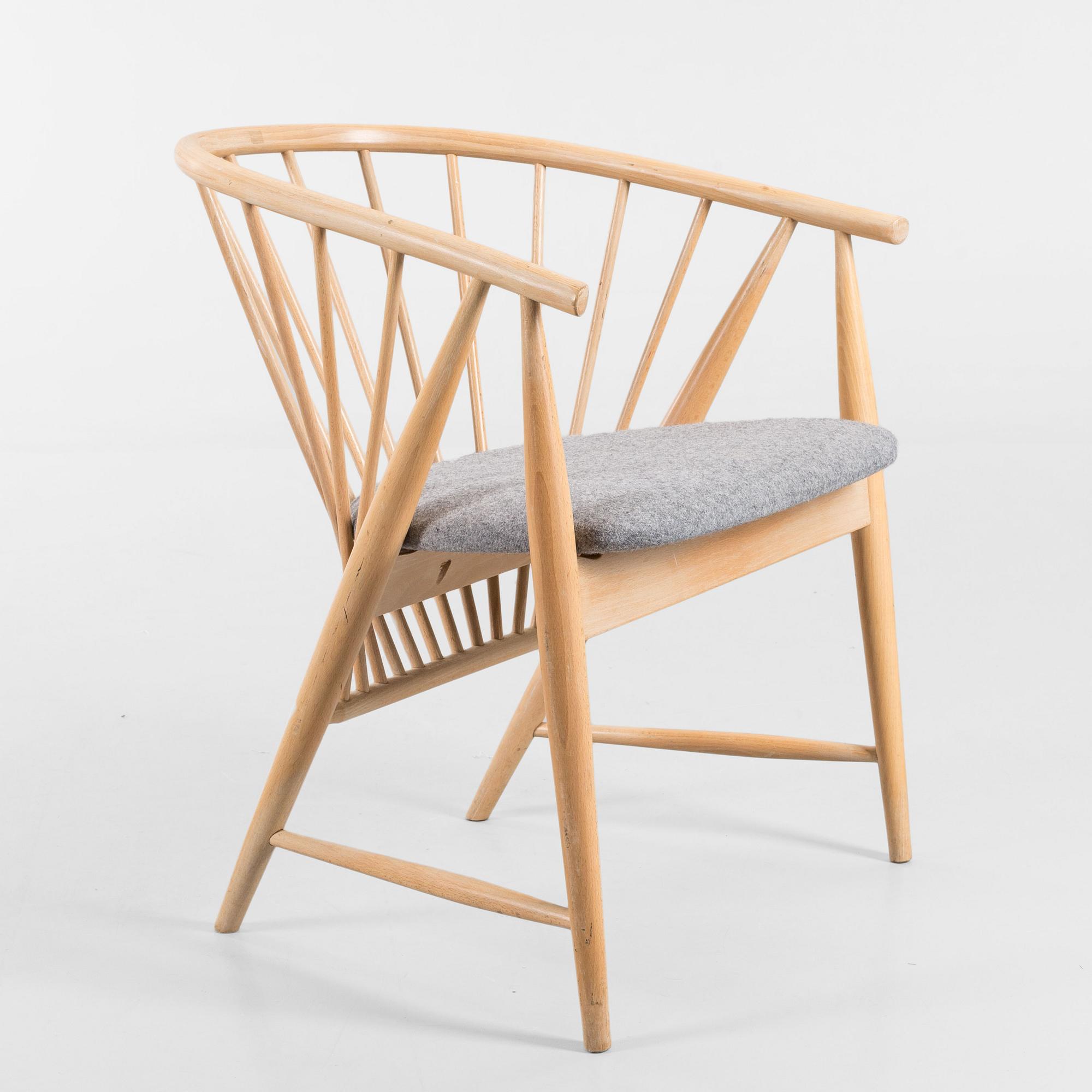 KARMSTOL, "Solfjädern", Sonna Rosén, Nesto, formgiven 1948, märkt 1990.