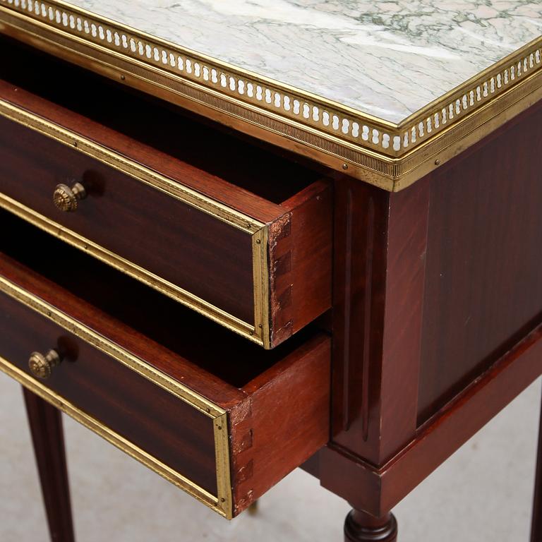 BORD, gustaviansk stil, 1900-talets mitt.