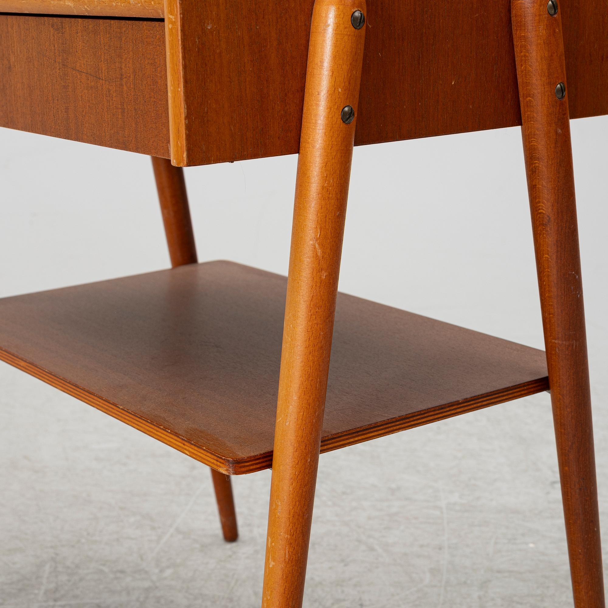 A pair of bedside tabled, AB Carlströms & co Möbelfabrik, Sweden, mid20th century.