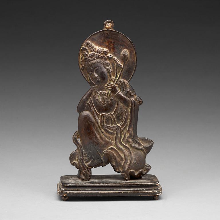 A bronze placque of Guanyin, Qing dynasty (1644-1912).