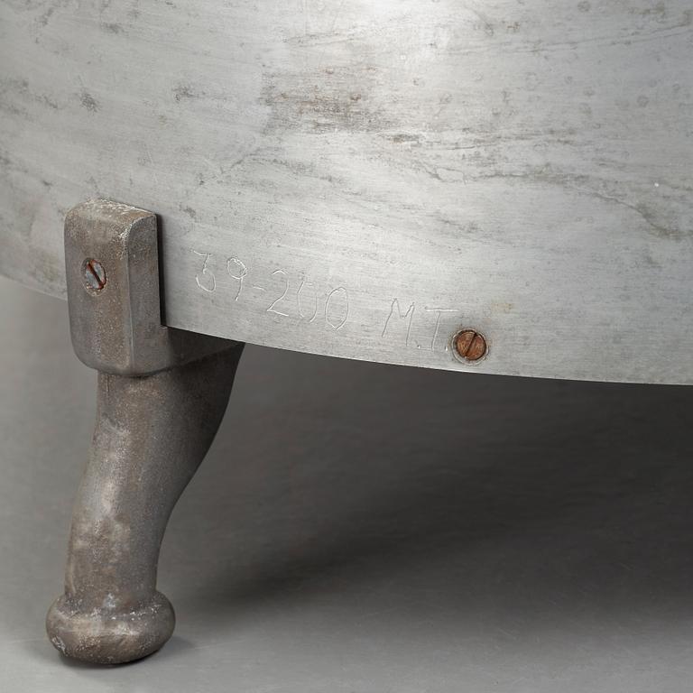 Mats Theselius, an 'Aluminiumfåtölj' easy chair upholstered with plaited birch bark, Källemo 1990.