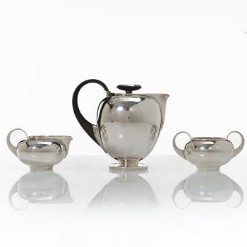 Kaffeservis, tre delar, sterling silver, design Harry Sørby, firma David Andersen, Norge.