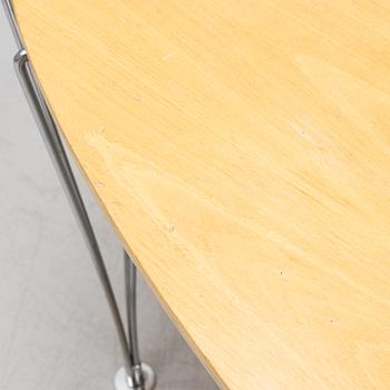 Bruno Mathsson & Piet Hein, dining table, "Superellipse", Mathsson International, Värnamo, Sweden.
