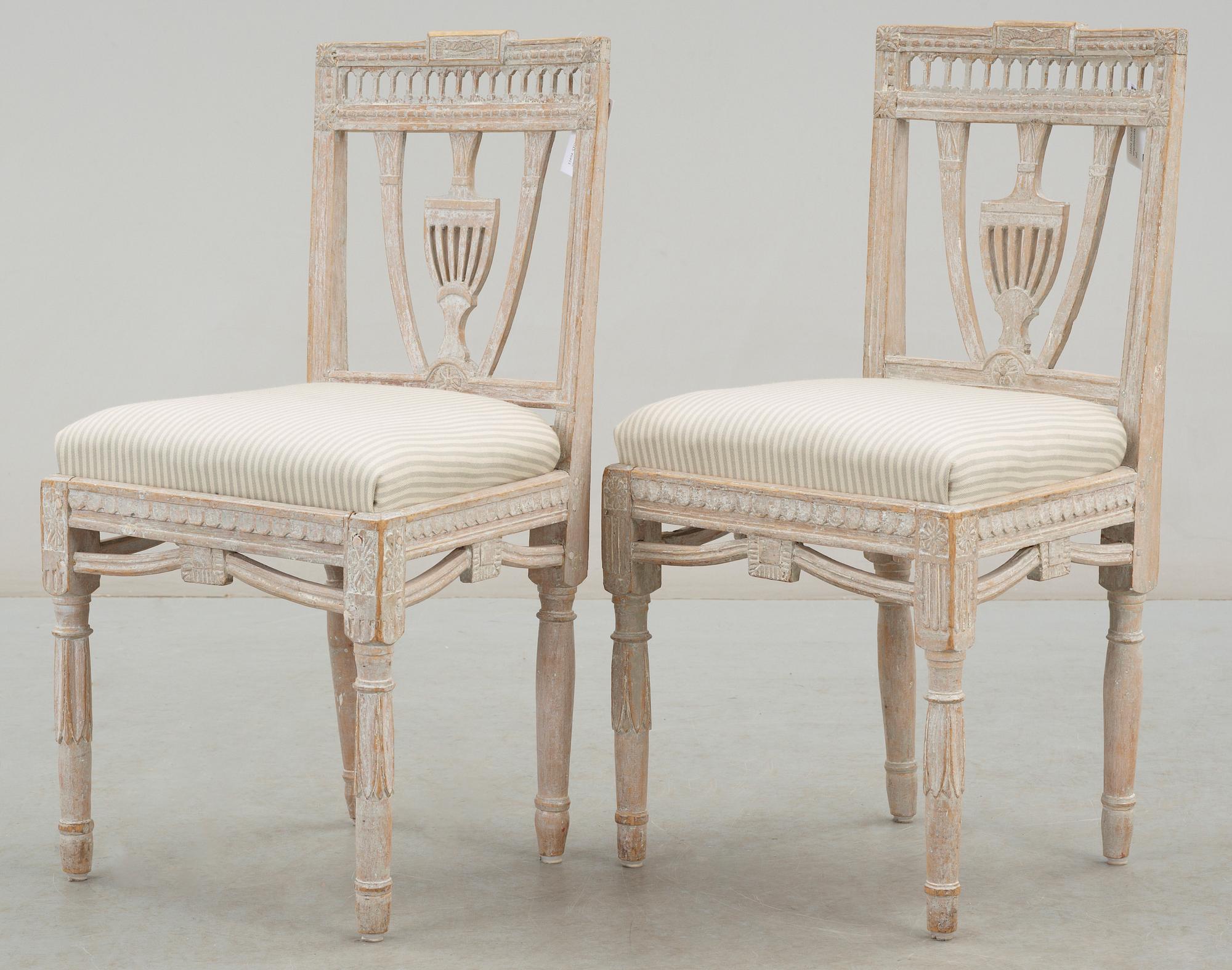 STOLAR, ett par, sengustavianska, 1700-talets slut.