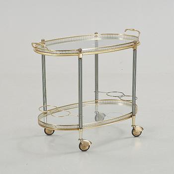 SERVERINGSVAGN, 1900-talets andra hälft.