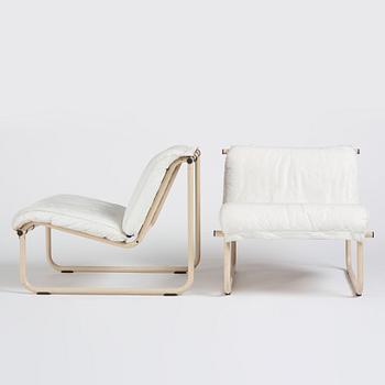 Yrjö Kukkapuro, a pair of 'Remmi' easy chairs, Avarte, Finland, 1960-70s. Provenance Yrjö Kukkapuro.