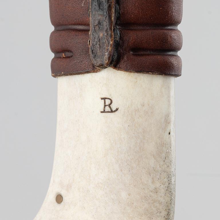 Roland Lundberg, a reindeer horn knife, Piteå.