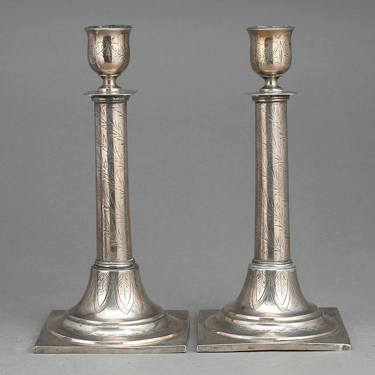 LJUSSTAKAR, ett par, silver, Turkiet, sannolikt 1900-talets första fjärdedel. Vikt tot ca 580 gram.