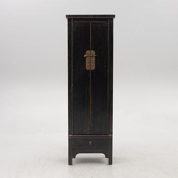 A Chinese cabinet, 20th century.