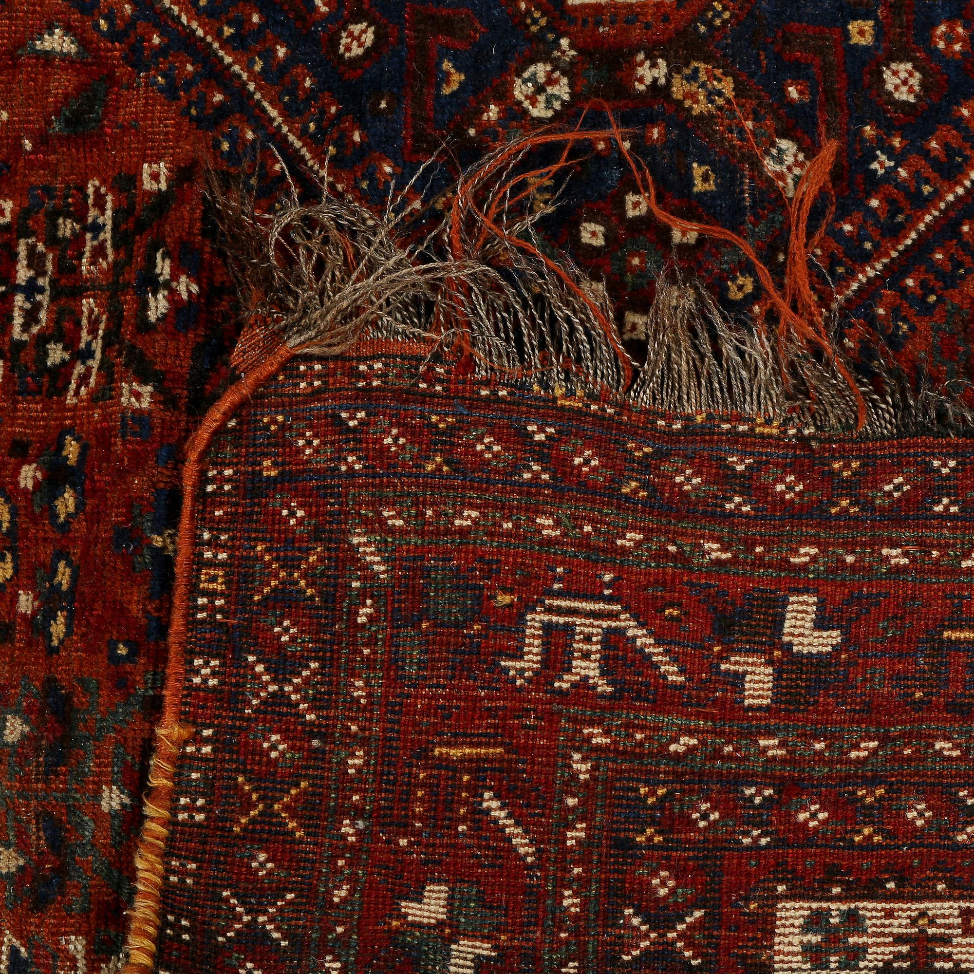 MATTA, möjligen Kashgai, semiantik, 280 x 190 cm.