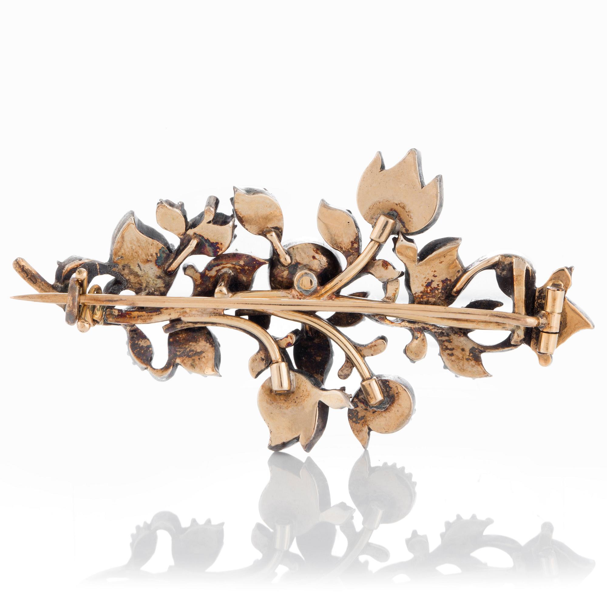 Brosch med rosenslipade diamanter.