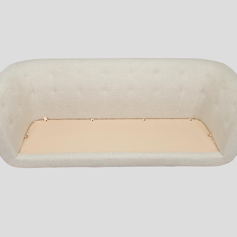 Flemming Lassen, sohva, "Vilhelm", valmistaja Audo Copenhagen. Uustuotanto. Muotoiltu 1935.