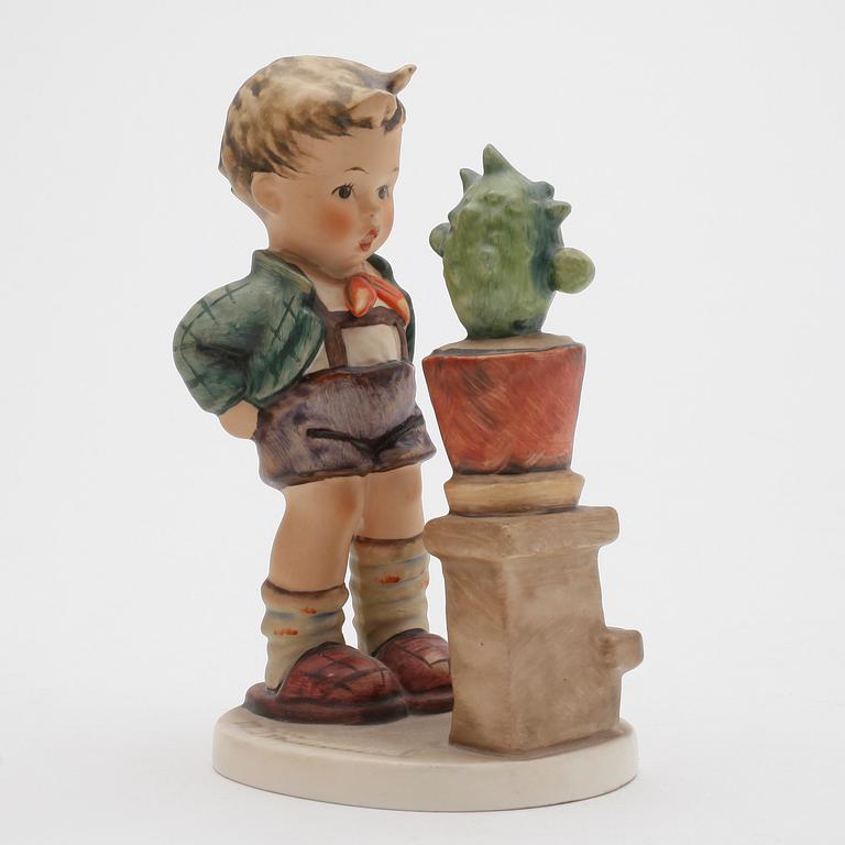 FIGURINER, 5 st, porslin, MJ Hummel, Goebel, 1900-tal.