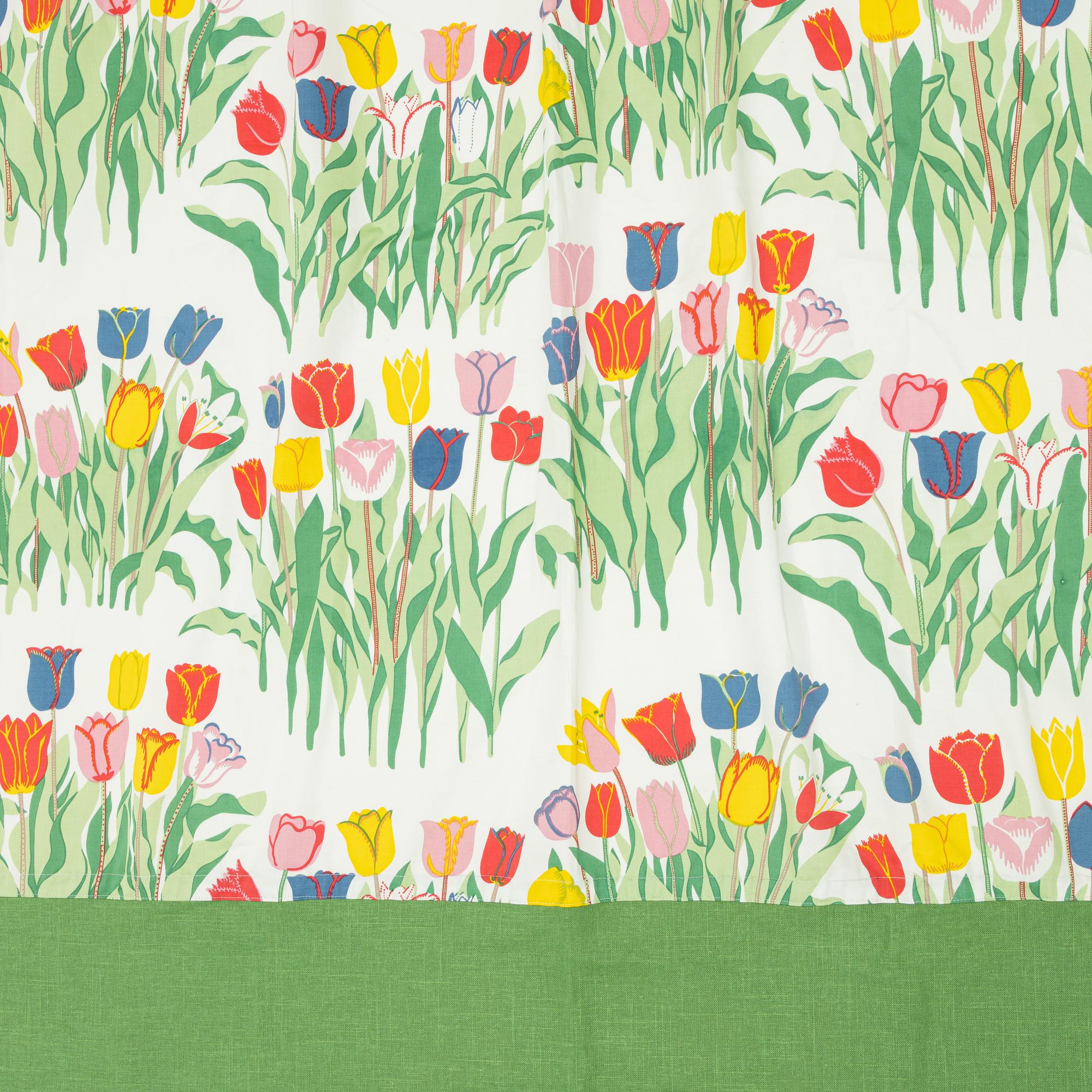 Josef Frank, a pair of 'Tulpan' cotton and linen curtains, Firma Svenskt Tenn.
