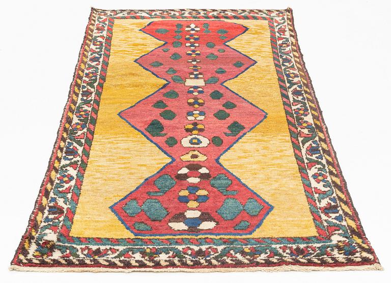 An antique Khersake-Bakthiari, ca 251 x 111-122 cm.