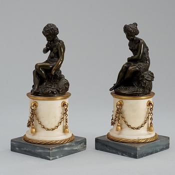 A pair of Louis XVI bronz figurines, late 18th Century.