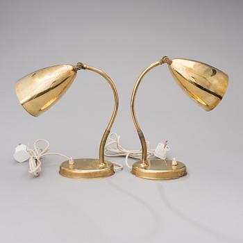 A pair of desk lights or wall lights marked Itsu from the mid 20th century.