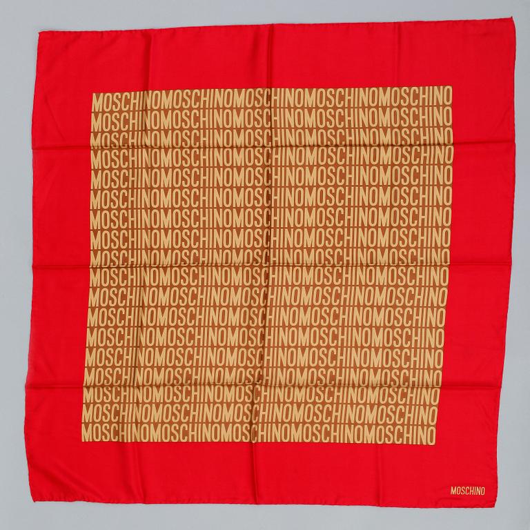 SCARFS, 2 st, Moschino.