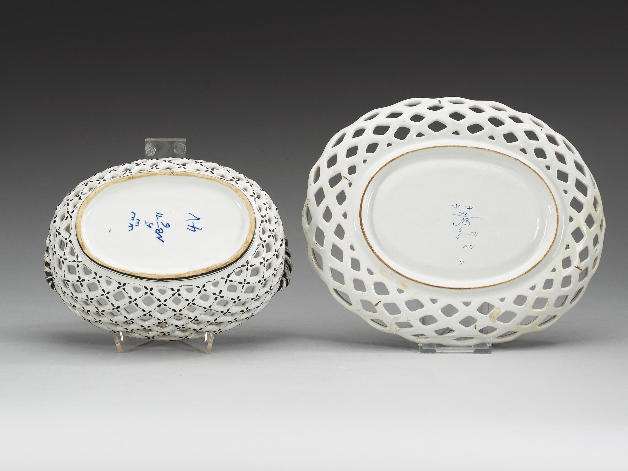 GALLERKORG med FAT, fajans. 1700-tal. Marieberg, daterad 5/6 resp. 6/6 (17)71.