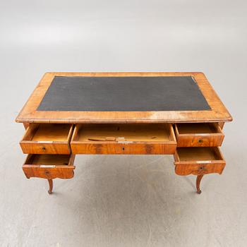 Skrivbord nyrokoko sent 1800-tal.