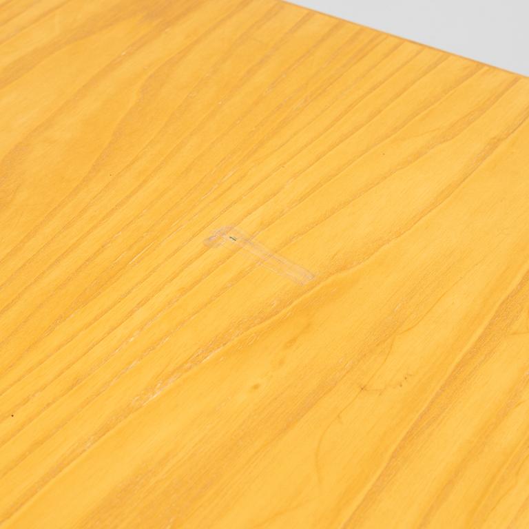 Josef Frank, skrivbord, Firma Svenskt Tenn modell 590.