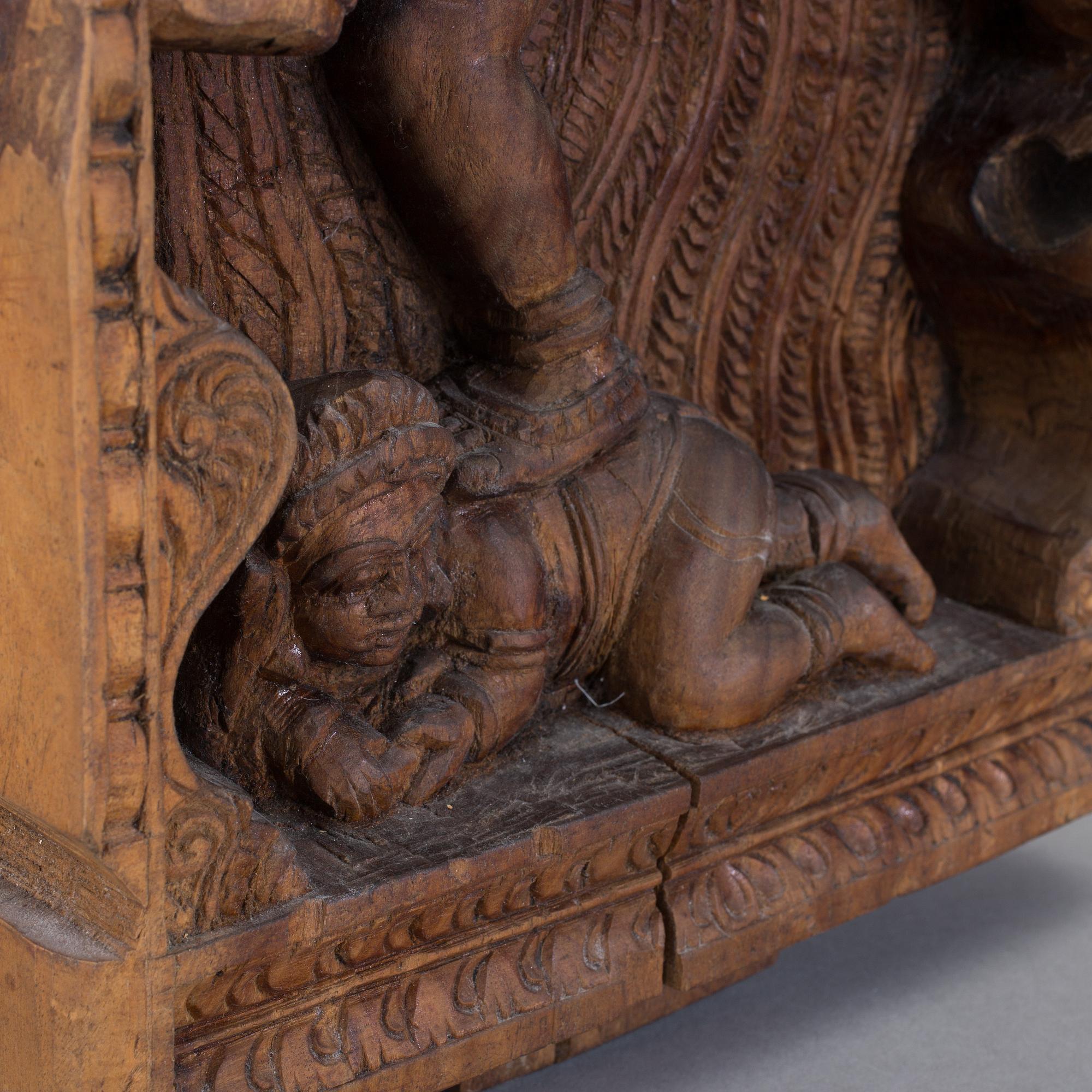 VÄGGRELIEF, trä, Indien, 1900-tal.