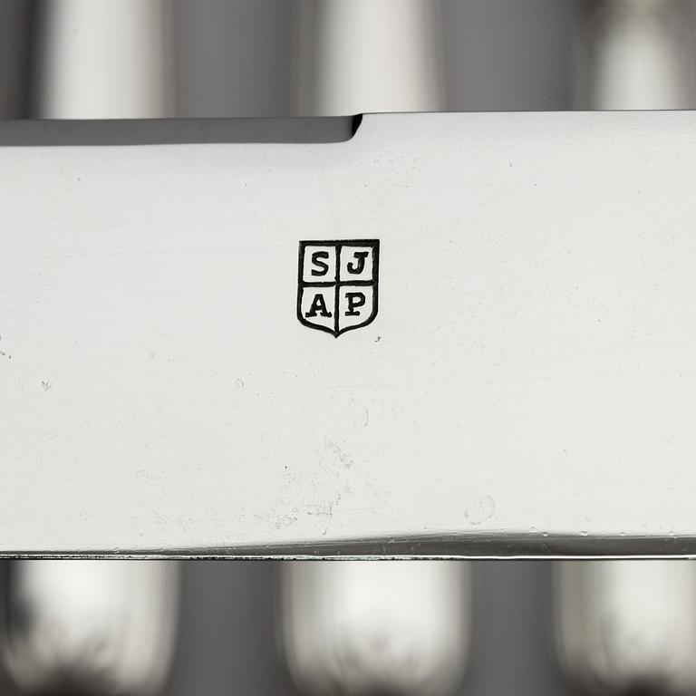 An Italian 20th century 188+3 pieces silver cutlery set, marks of Società Italiana Argenti di Pordenone.
