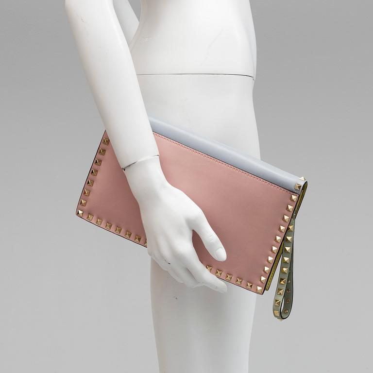 CLUTCH, Valentino.