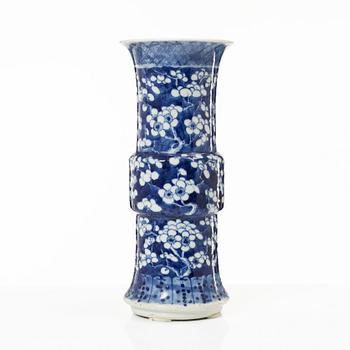 A Chinese blue and white porcelain 'prunus' vase, late Qing dynasty / around 1900.