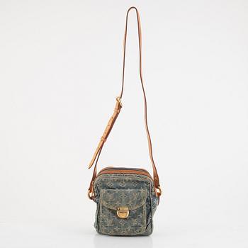 Louis Vuitton, väska, "Monogram Denim Camera Bag", 2007.