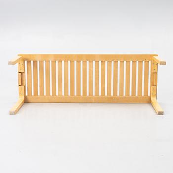 Alvar Aalto, bänk, modell 153A, Artek, Finland,