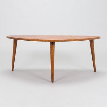 A mid-20th century coffee table.