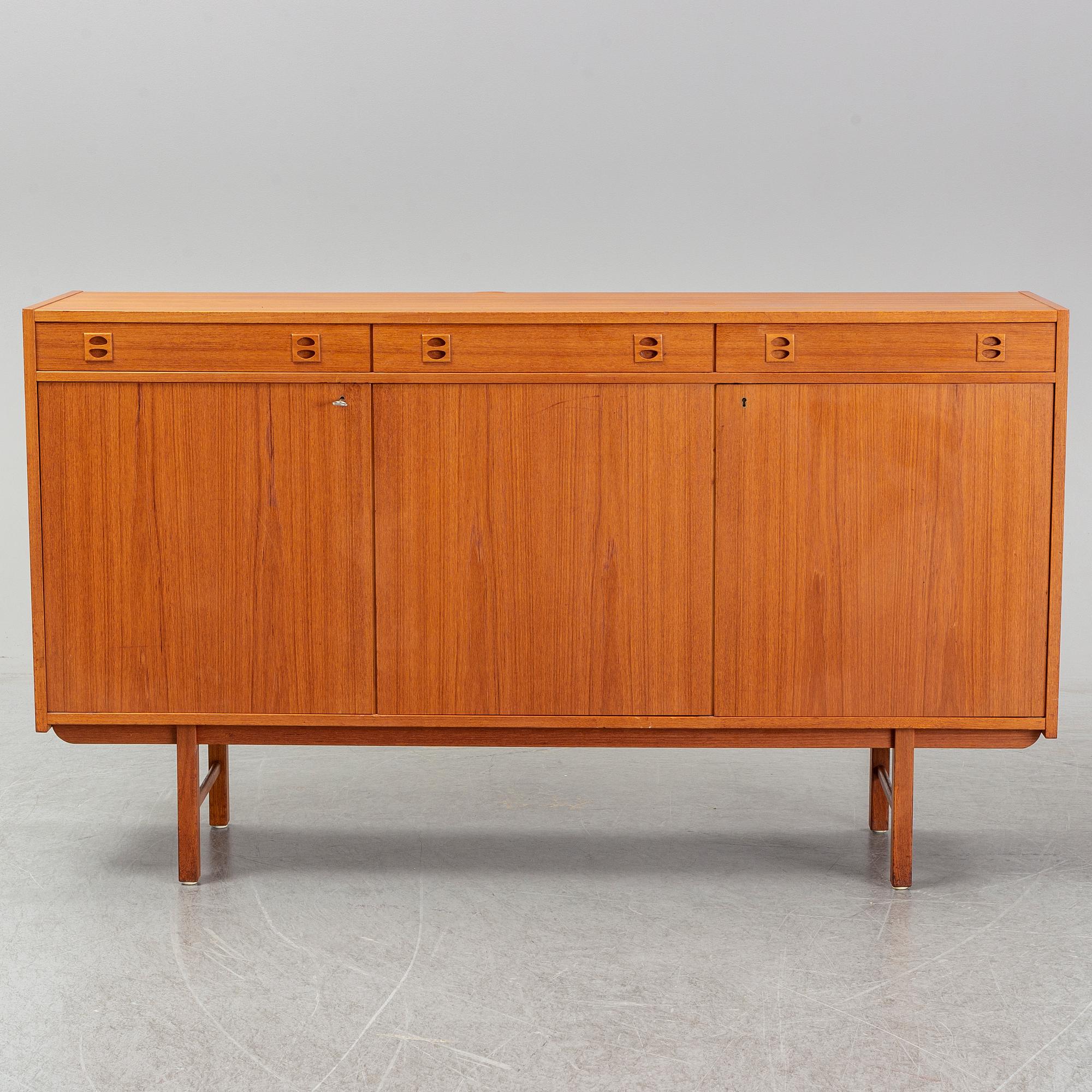 SIDEBOARD, 1950-/1960-tal.