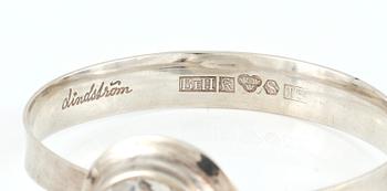 ARMBAND, silver, bergskristall, Åke Lindström för Bengt Hallberg, 1969.