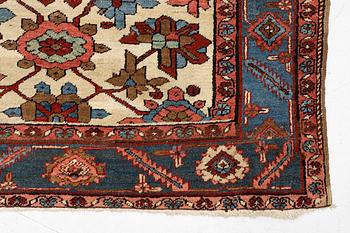 Matta, Heris, antik, 390 x 280 cm.