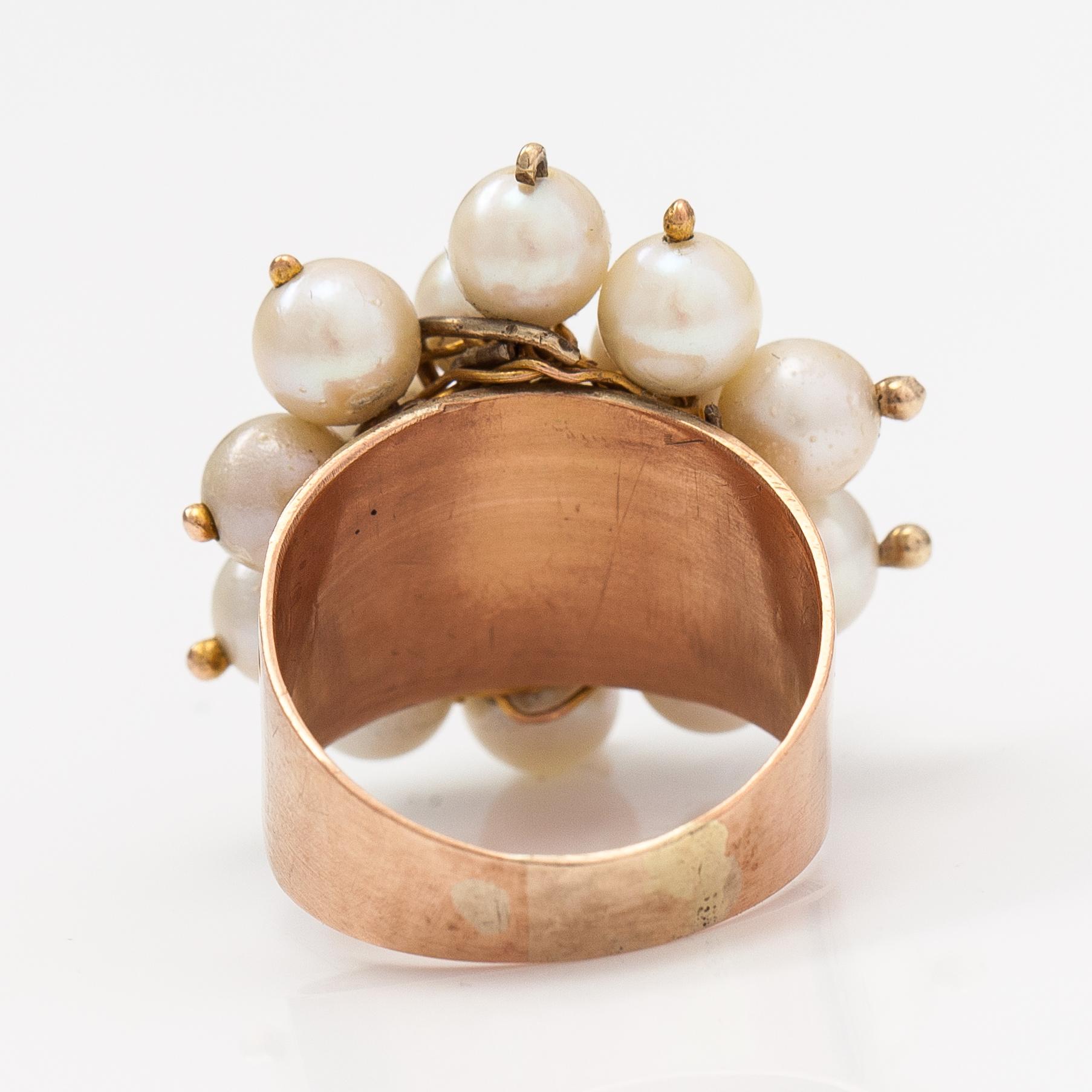 A 14K gold ring and earrings with cultured pearls. Mexico.