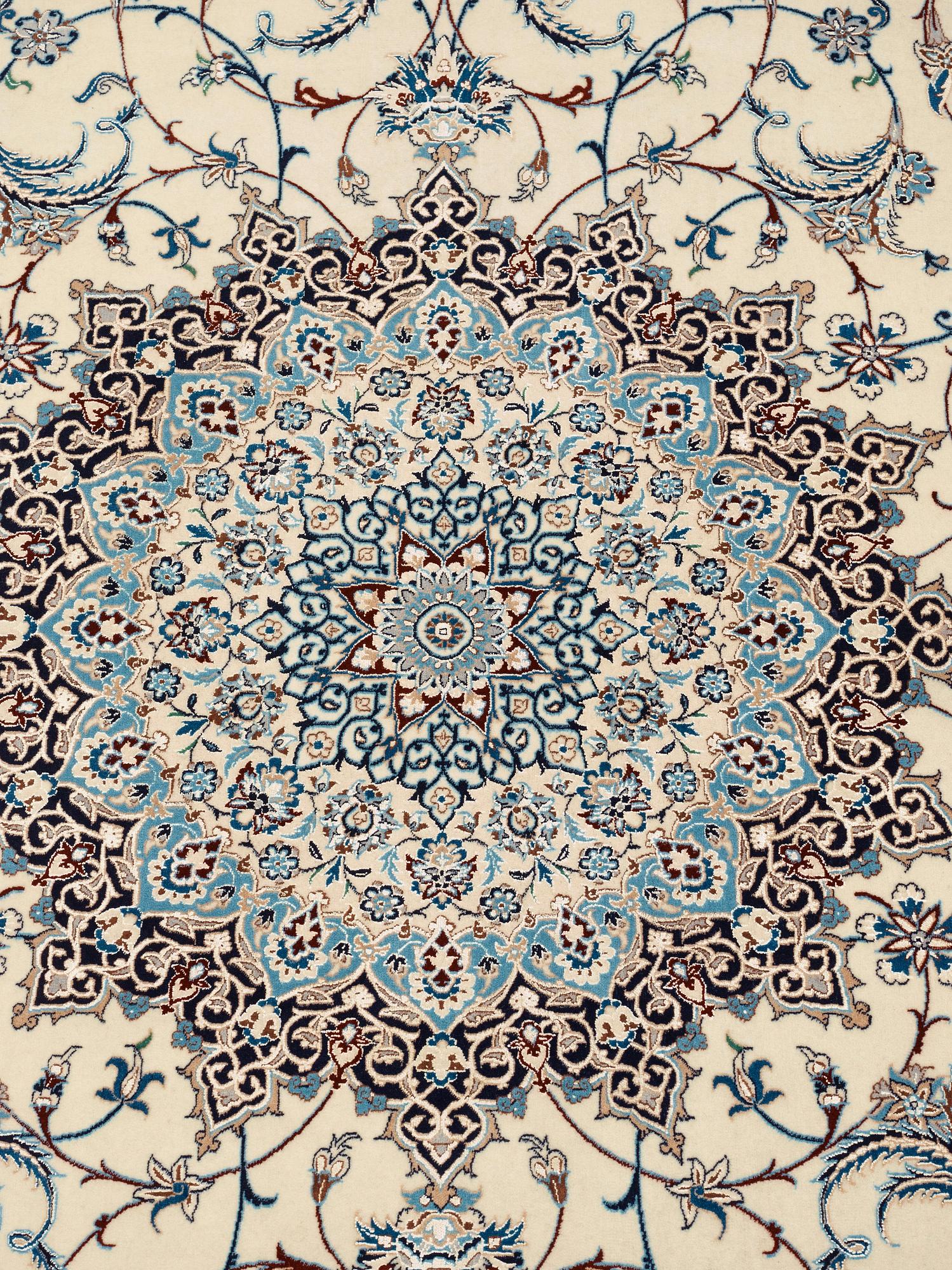 MATTA. Nain part silk, Habibian. 318,5 x 212,5 cm.