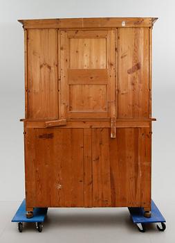 SKÅP, jugend, tidigt 1900-tal.