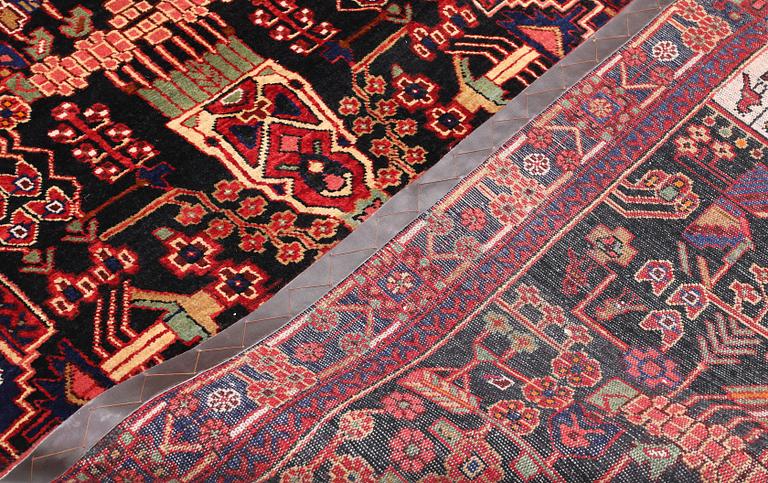 Gallerimatta, Hamadan, ca 480 x 107 cm.