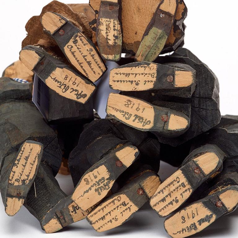 Axel Petersson Döderhultarn, AXEL PETERSSON DÖDERHULTARN, 8 pieces, sculptures, carved wood, signed with a rubber stamp, some are dated.